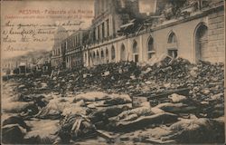 Messina-Palazzata alla Marina (cadaveri estratti dopo il terremoto del 28 dicembre 1908) Postcard