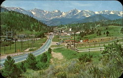Approaching Estes Park Village Approaching Estes Park Village