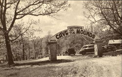 Entrance Cave Of The Mounds