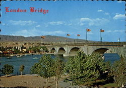 London Bridge And English Village