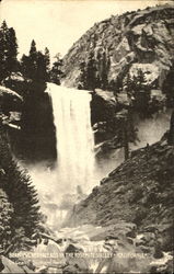 Beautiful Vernal Falls In The Yosemite Valley