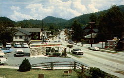 Street Scene - Gatlinburg, Tennessee Street Scene - Gatlinburg, Tennessee
