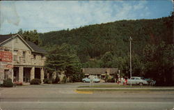 E.B. Reagan's Motel and Cottages E.B. Reagan's Motel and Cottages