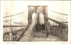Pedestrians Crossing the Brooklyn Bridge Pedestrians Crossing the Brooklyn Bridge
