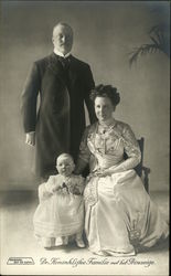 De Koninklijke Familie met het Prinsesje De Koninklijke Familie met het Prinsesje