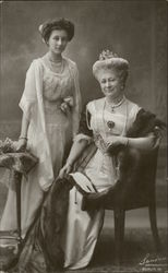 Portrait of Royal Woman and Daughter Portrait of Royal Woman and Daughter