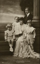 LLMM Le Roi et La Reine des Belges et Leurs Enfants LLMM Le Roi et La Reine des Belges et Leurs Enfants