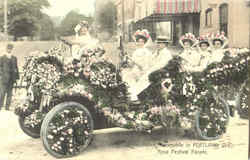 Decorated Automobile In Portland