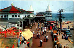 Entrance To The Pier