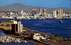 Sheraton San Diego Airport, 1590 Harbor Island Drive