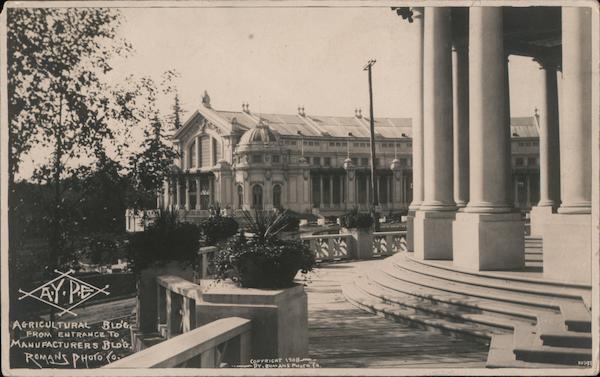 Agricultural Building from entrance to Manufactures Building
