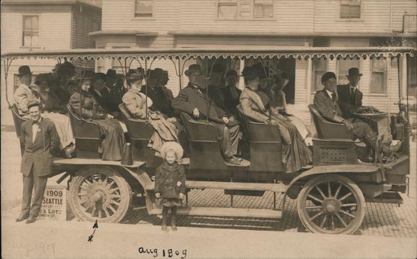 Seeing Seattle Tour Group Picture Spiro & Lotz, 621 Union St Washington