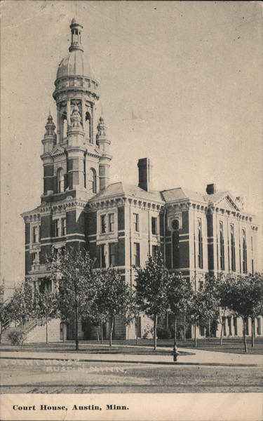 Court House Austin MN Postcard