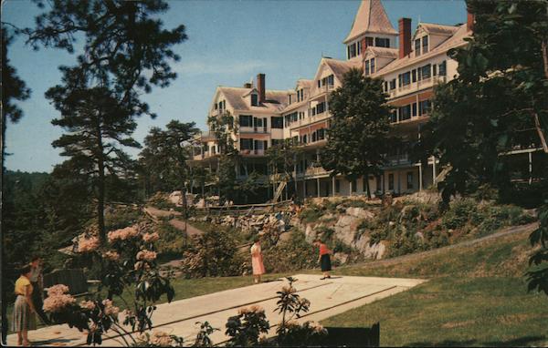 Shuffleboard at Wildmere at Lake Minnewaska New York