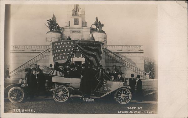 Taft at Lincoln Monument Feb 11, 1911 Springfield Illinois