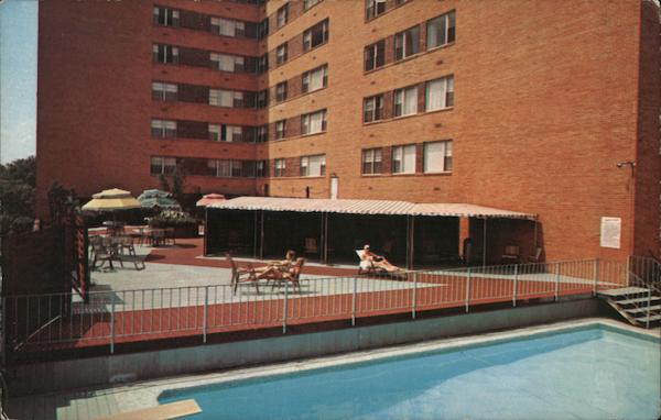 Rooftop Swimming Pool at The Crestpark Hotel Dallas Texas