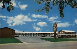 Carriage House Motor Lodge Postcard