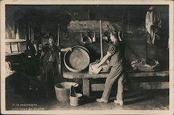 A la montagne, interieur de chalet. Postcard