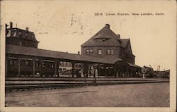 Union Station, New London, Conn. Postcard