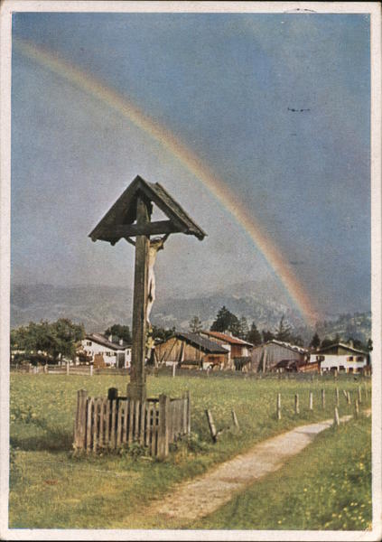 Kreuz bei Garmisch-Partenkirchen mit Regenbogen Germany