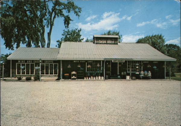 Sugar House Antiques, shop Rutland Vermont
