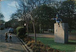 Walt Disney Monument Postcard
