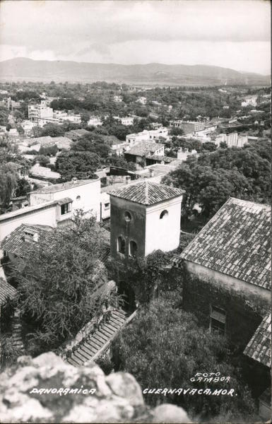 Panorama of Cuernavaca in Mexico Foto Gamboa