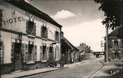 Hôtel du Croissant Postcard