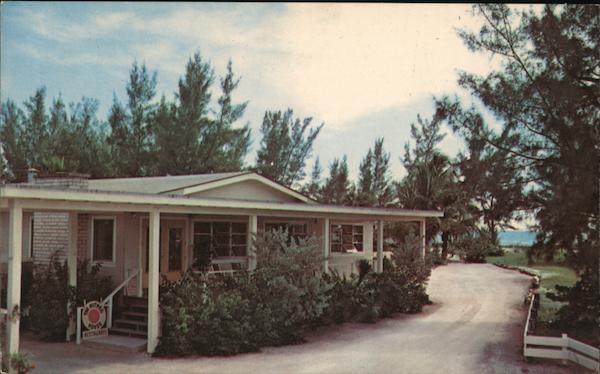 The Nutmeg House - Overlooking the Gulf of Mexico Sanibel Florida