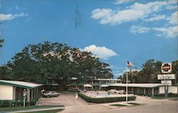 Fountain Court Postcard