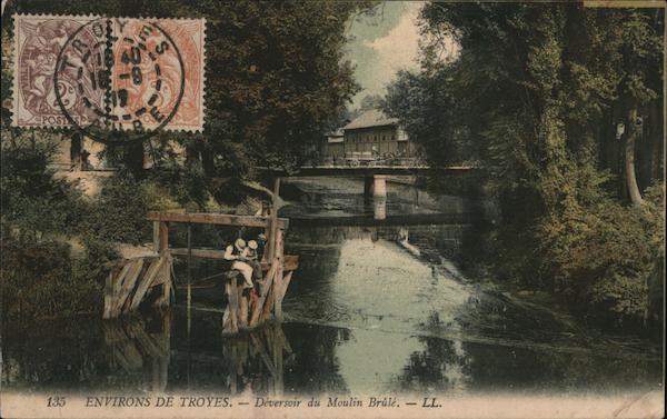 Environs de Troyes - Dèversoir du Moulin Brûle France