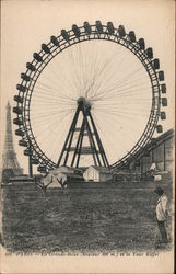 La Grande Roue et la Tour Eiffel Postcard
