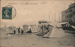 Arcachon - Sur la Plage à Marée Basse France Postcard Postcard Postcard