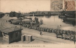 Loading of wine Le Havre, France Postcard Postcard Postcard