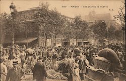 PARIS - Les Halles Postcard