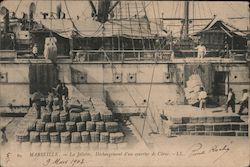 Décargement d'un Courrier de Cabine Postcard