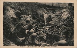Le Ravin de la Mort - Une Tranchée Postcard
