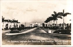 Air Gateway Between The America, Pan American Airport Postcard