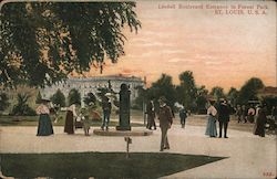 Lindell Boulevard Entrance to Forest Park Postcard
