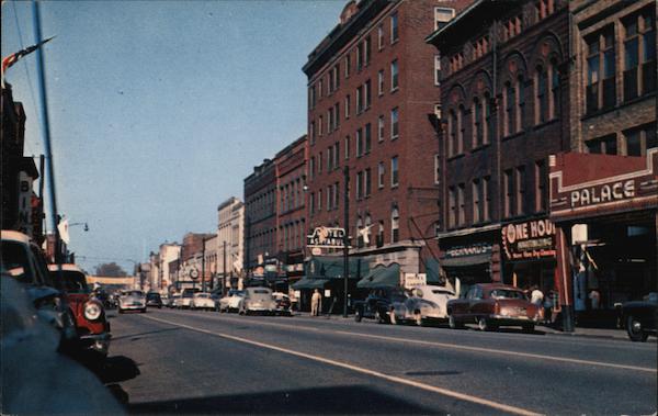 Main Street Looking North Ashtabula Ohio