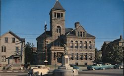Court House And Civil War Monument Postcard