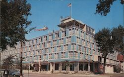 The Milwaukee Inn Postcard
