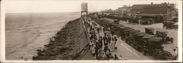 Angle Parking on Seawall Boulevard - Tango Terrace, National Hotel Galveston Texas