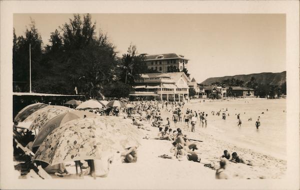 Waikiki Beach Honolulu Hawaii