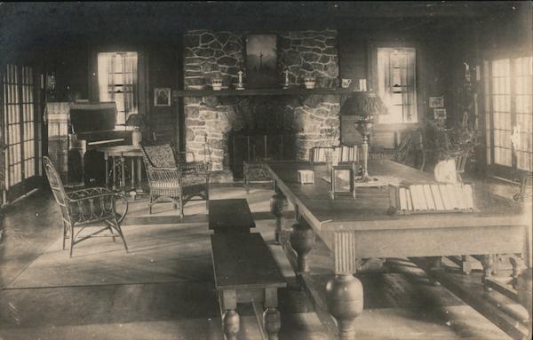 Arts & Crafts Home Interior Buildings