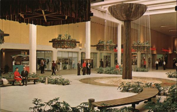 Winter Park Mall Shopping Center - Interior Florida