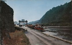 Erie Canal Lock 17 Postcard