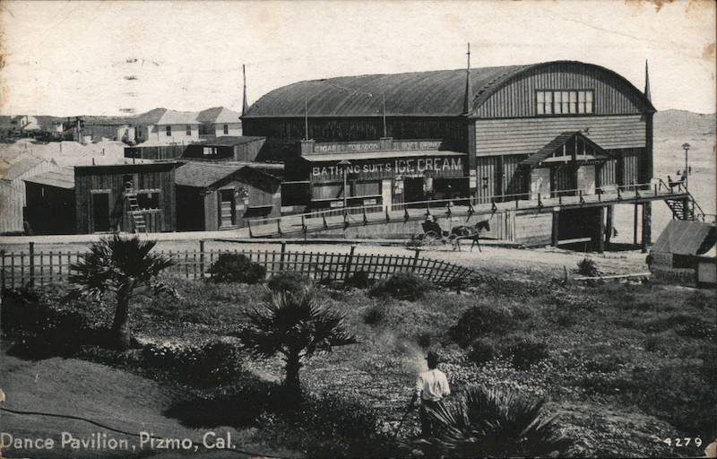 Dance Pavilion, Pizmo Pismo Beach California