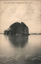 The Little Orphan, Yangzekiang River, China Postcard