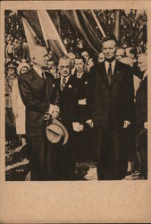 KVETEN 1945 vitani presidenta Postcard